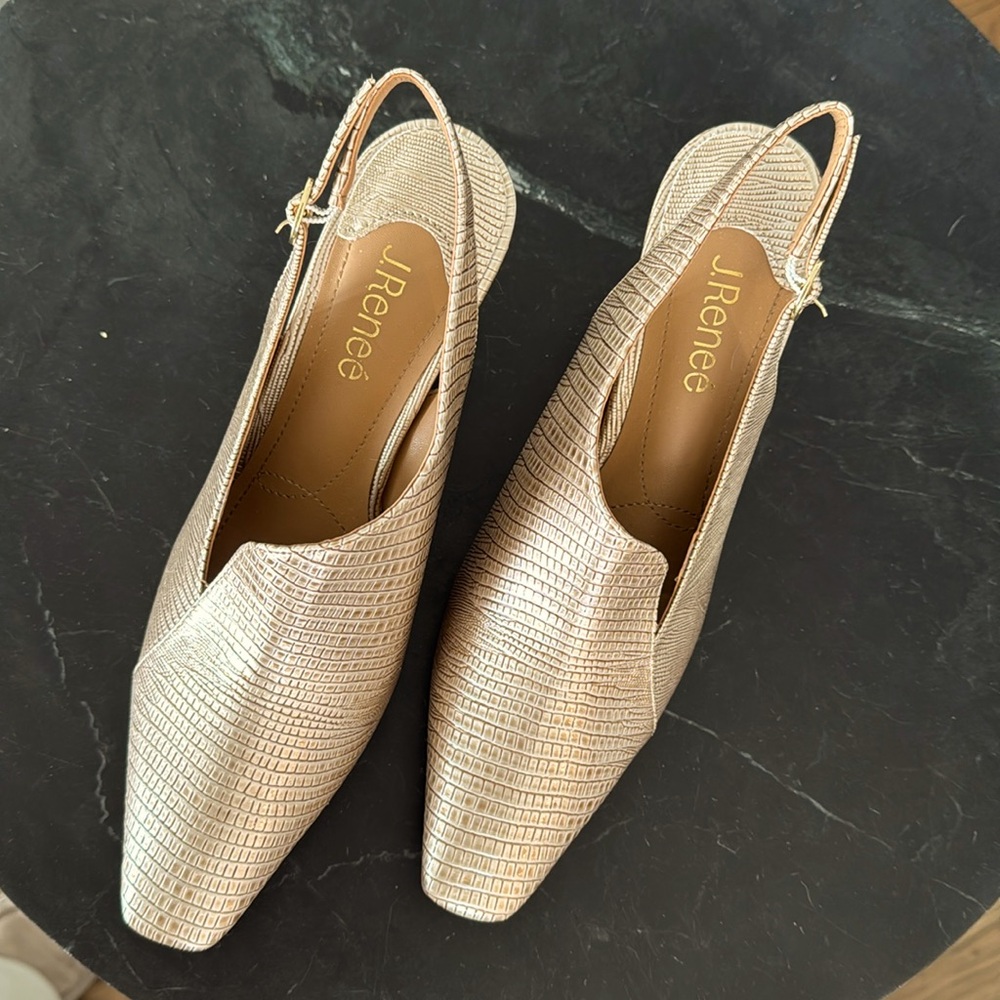 J.Renee Pumps